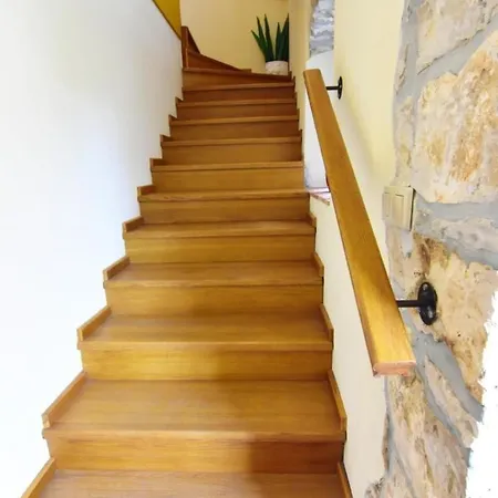 Apartament Klimatisierte In Tar Mit Terrasse, Grill Und Garten *